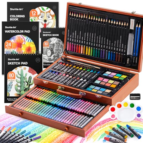 149 Piece Art Set in Wooden Case L48335