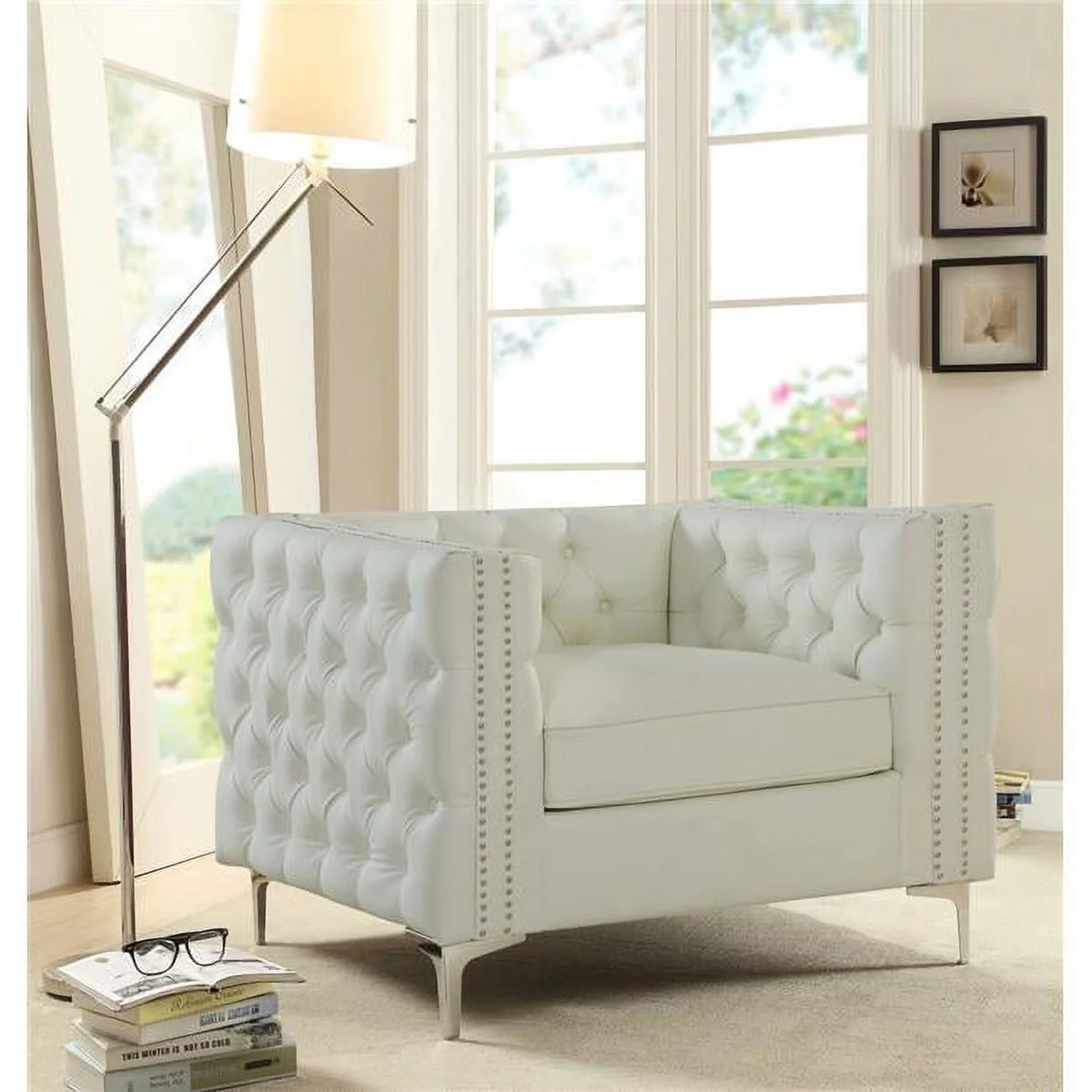 Cream Accent Club Chair H95559
