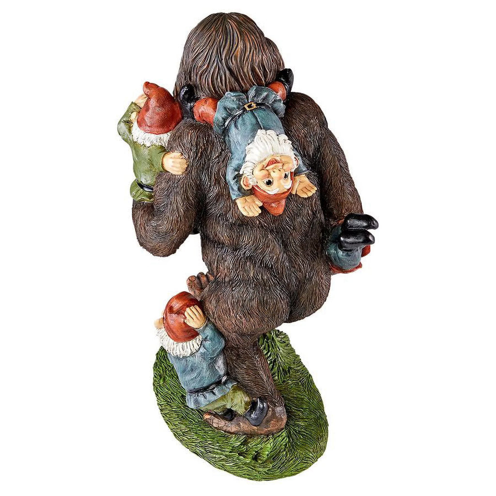 Bigfoot Statue R314