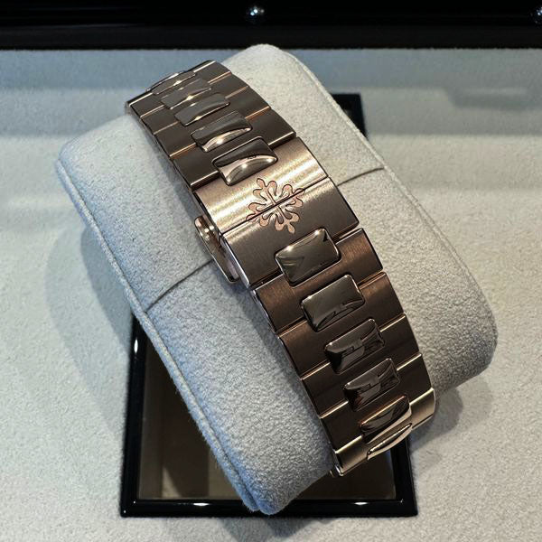 Rose Gold Moon Phase 40mm Watch W48242