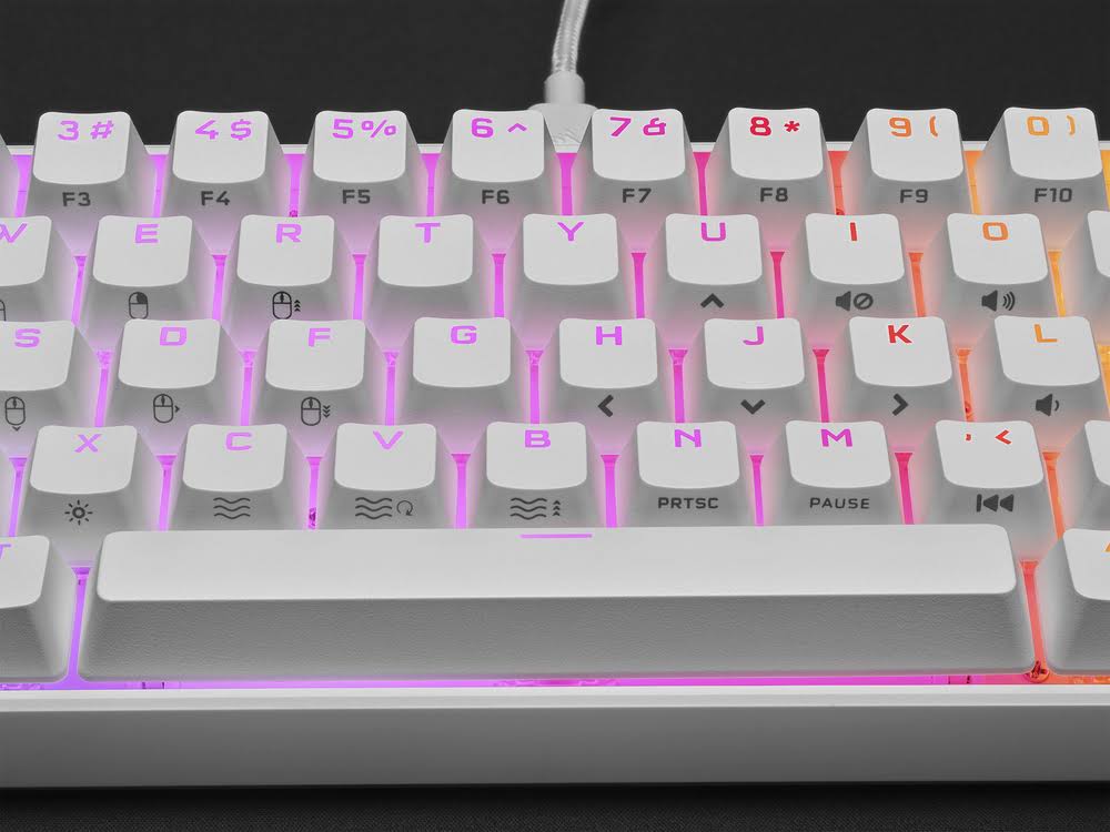 White 60% Mechanical Gaming Keyboard O9085