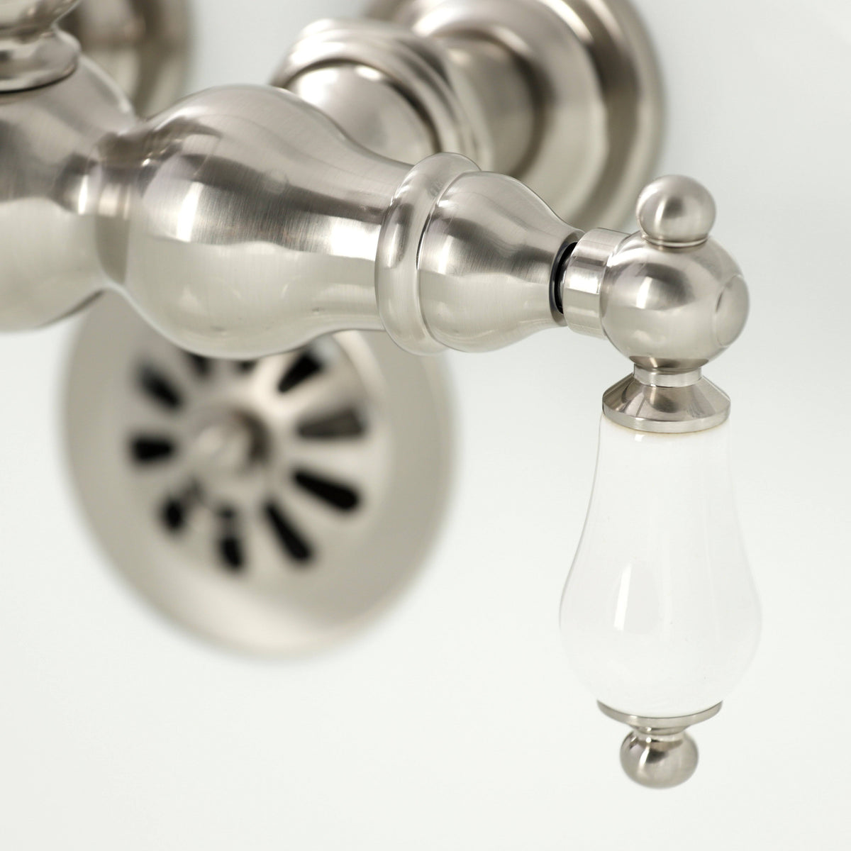 Polished Chrome Tub Wall Mount Clawfoot Tub Faucet W841157