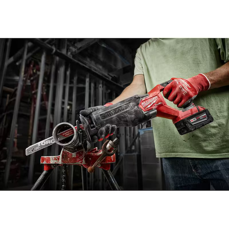 18V Lithium-Ion Brushless Cordless Reciprocating Saw and 4-1/2 in. Grinder V5033