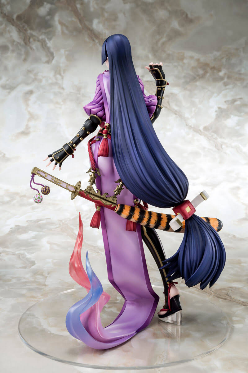 1/7 Scale Figure P740015