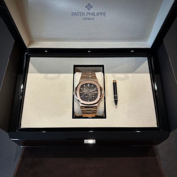 Rose Gold Moon Phase 40mm Watch W48242