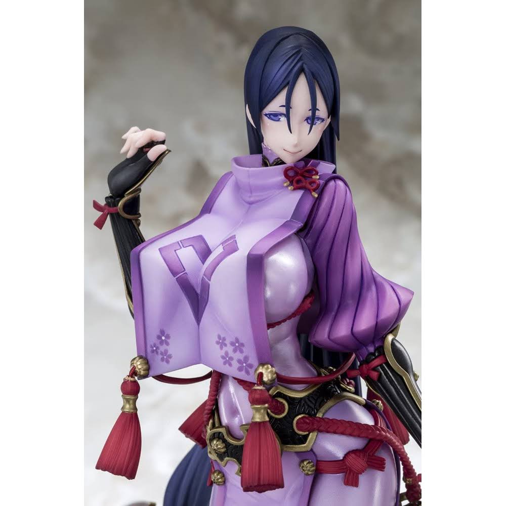 1/7 Scale Figure P740015